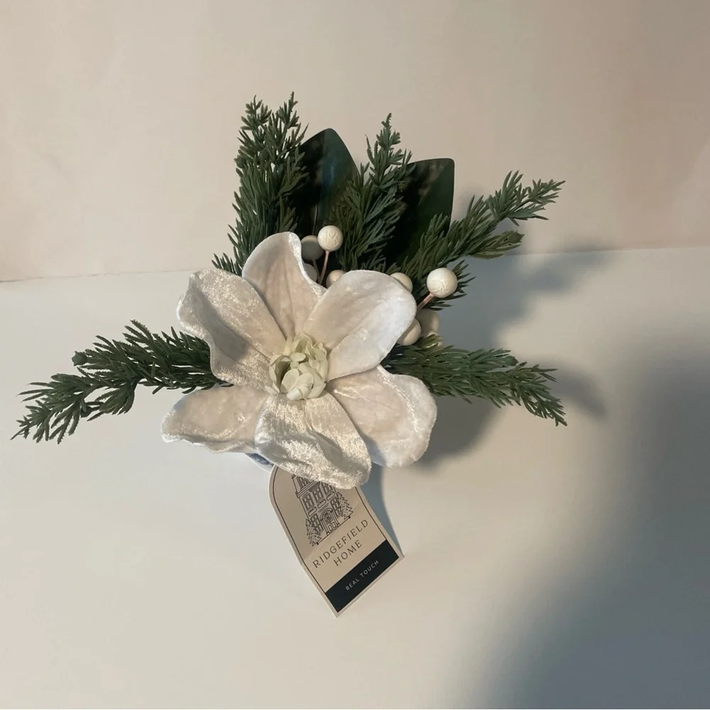 Ridgefield Home 7” Real Touch Winter Floral Arrangement w Ceramic Pot New
